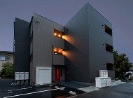 区画整理された綺麗な街並みに佇む好評物件
