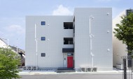 山王駅まで徒歩7分の1LDK3階建て物件
