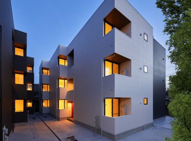 好立地に並ぶ3連棟1LDK9戸物件