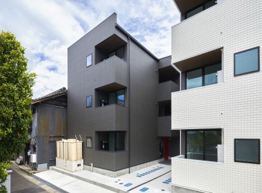 用途地域いっぱいにプランニングした二棟のうちの一棟