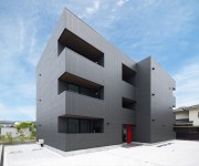 延長敷地による視覚誘導活かした物件