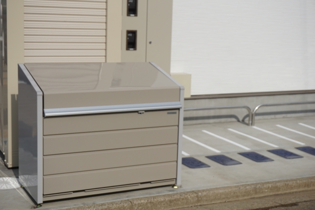 ゴミ収集庫は組み立て式もあります！　～アパート経営・不動産投資に役立つノウハウ～ 